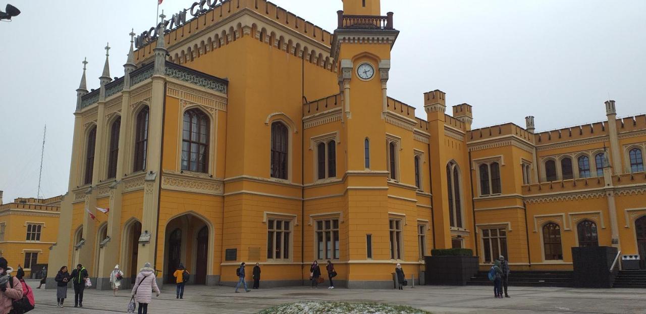 Corner Apartament Pilsudskiego - 5 Min Od Dworca Glownego - Main Railway Station Wroclaw Luaran gambar