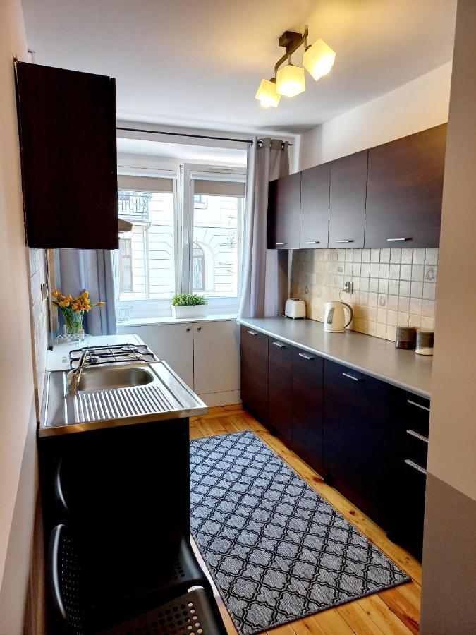 Corner Apartament Pilsudskiego - 5 Min Od Dworca Glownego - Main Railway Station Wroclaw Luaran gambar